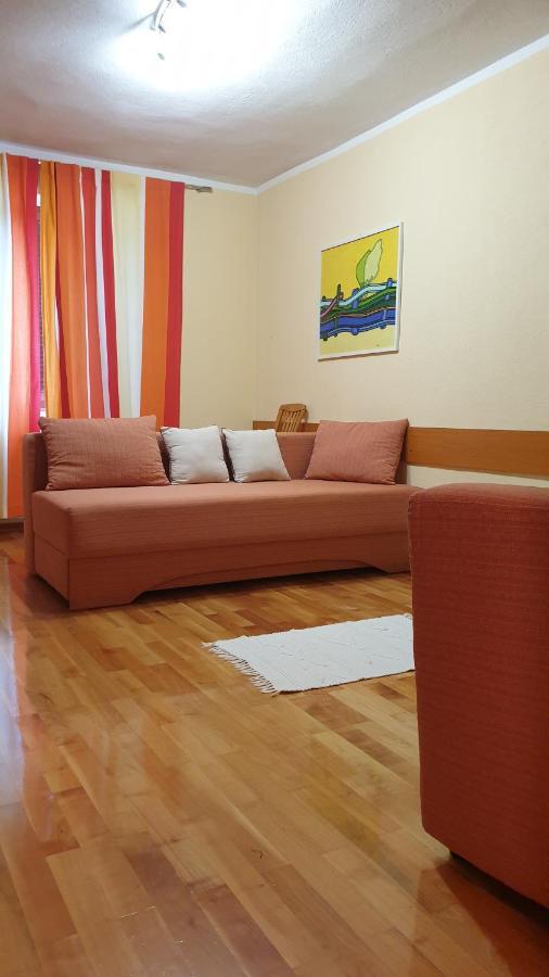 Gaby Apartment-Center Of Plitvicka Jezera Exterior photo